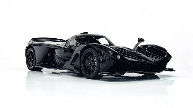 Cận cảnh siêu xe thể thao Praga Bohema trị giá 1,43 triệu USD vừa được bàn giao