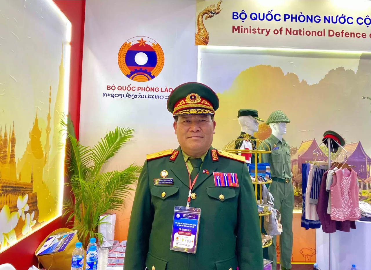 Thúc đẩy hợp tác bền chặt Việt-Lào qua Triển lãm Quốc phòng quốc tế Việt Nam 2024 Thúc đẩy hợp tác bền chặt Việt-Lào qua Triển lãm Quốc phòng quốc tế Việt Nam 2024