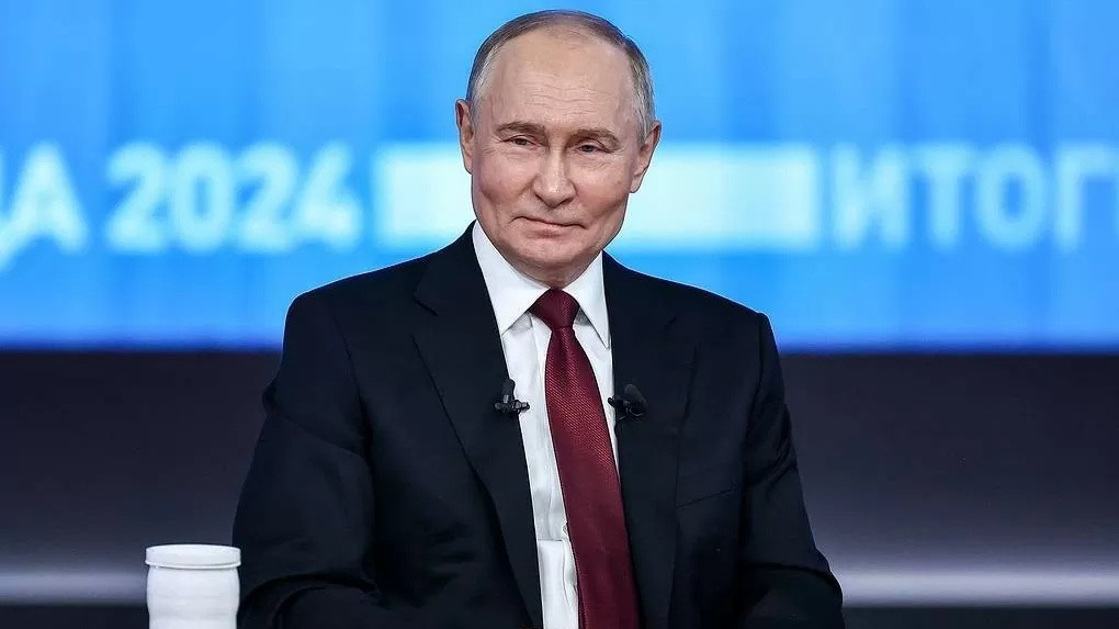 Ảnh ấn tượng: Tổng thống Nga nêu điều kiện đàm phán hòa bình với Ukraine, sẵn sàng gặp ông Trump, Kiev muốn phương Tây triển khai quân