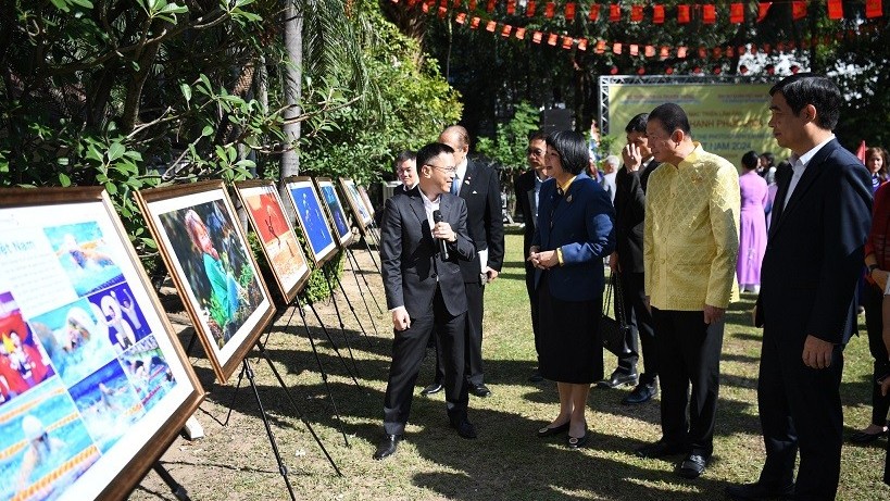 Khai mạc Triển lãm ảnh 'Việt Nam hạnh phúc - Happy Vietnam' tại Thái Lan