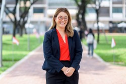 Thu hẹp khoảng cách độc giả Việt Nam và toàn cầu