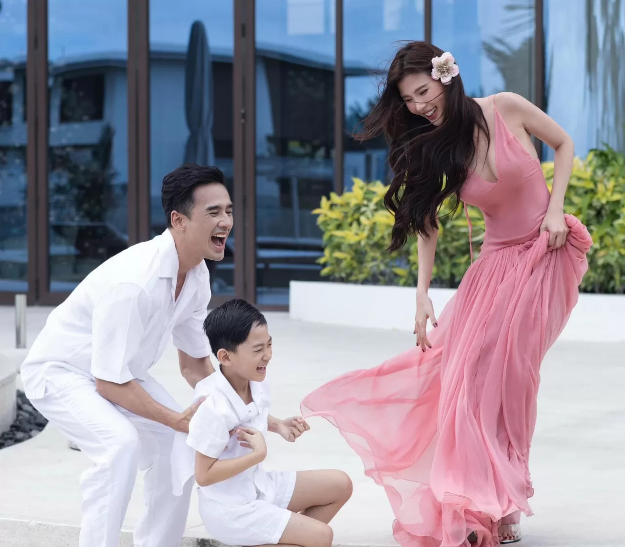 Không khí Noel ngập tràn trong mái ấm nhỏ của diễn viên Thúy Diễm Không khí Noel ngập tràn trong mái ấm nhỏ của diễn viên Thúy Diễm