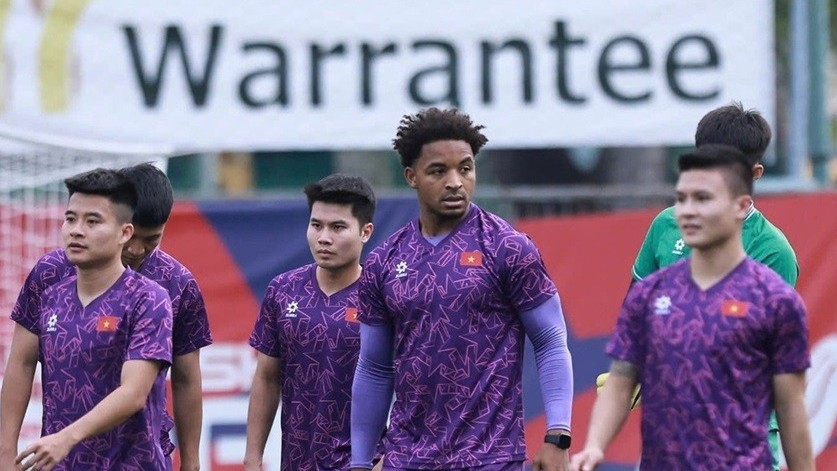 Tiền vệ Quang Hải lần đầu nhận xét về tiền đạo Xuân Son