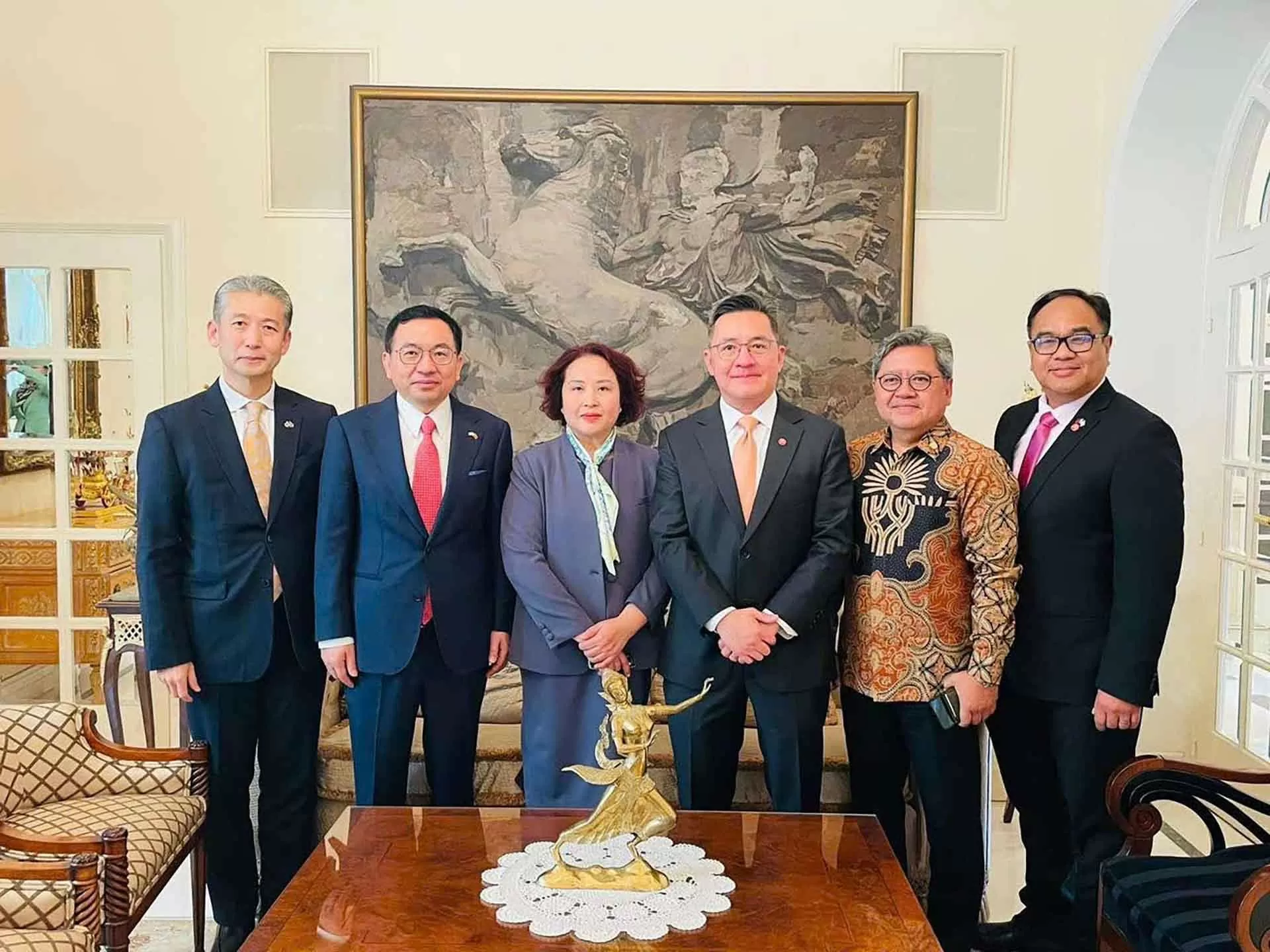 Việt Nam đảm nhiệm vai trò Chủ tịch Ủy ban ASEAN tại Athens Việt Nam đảm nhiệm vai trò Chủ tịch Ủy ban ASEAN tại Athens