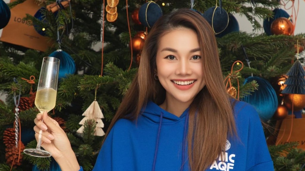 Sao Việt đón Giáng sinh thế nào?