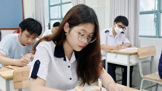 Điểm mới trong kỳ thi tốt nghiệp THPT 2025