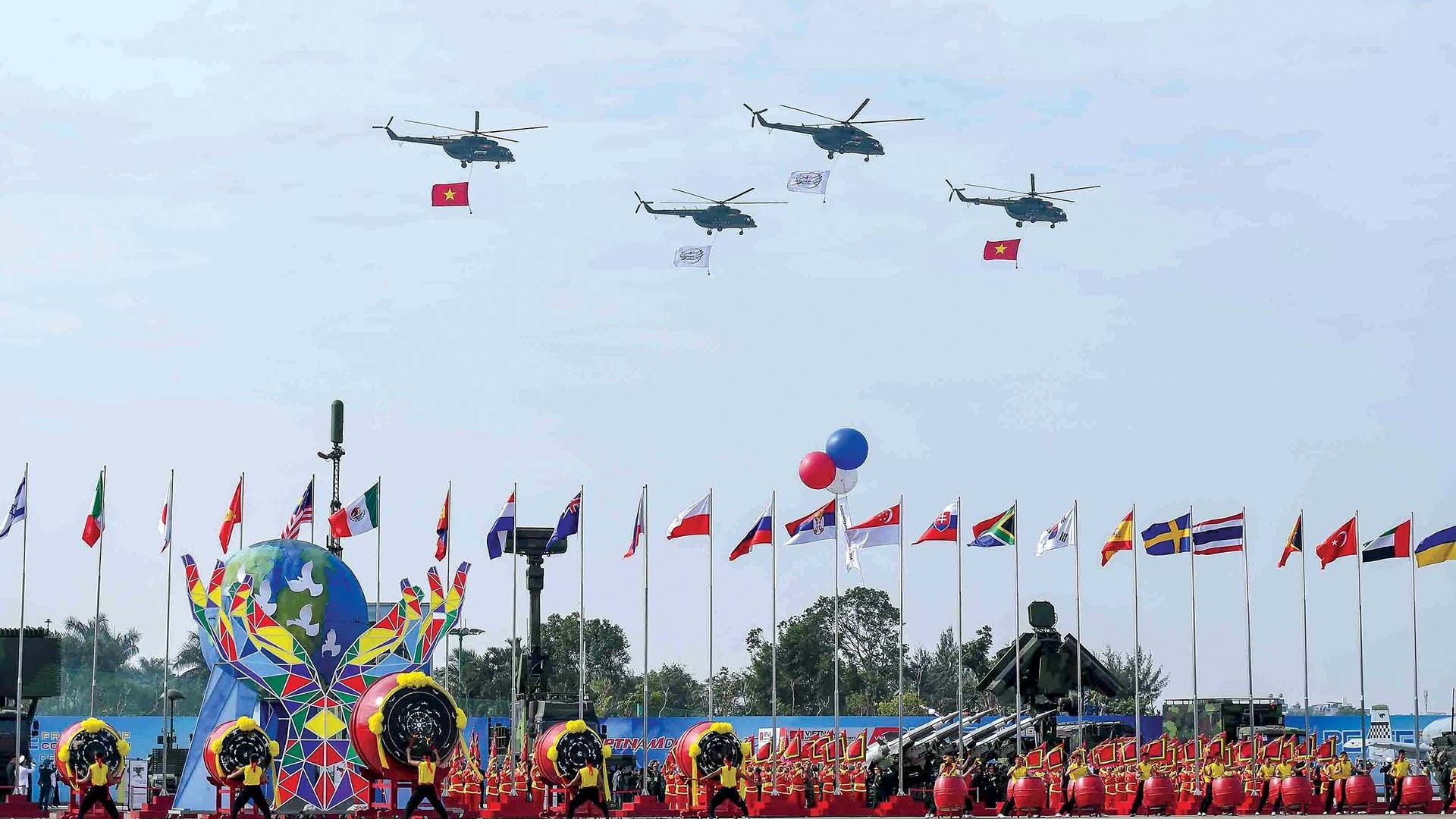 10 sự kiện nổi bật của Hà Nội năm 2024: Khẳng định vai trò 'đầu tàu' kinh tế, thêm cơ hội để Thủ đô bước vào kỷ nguyên mới