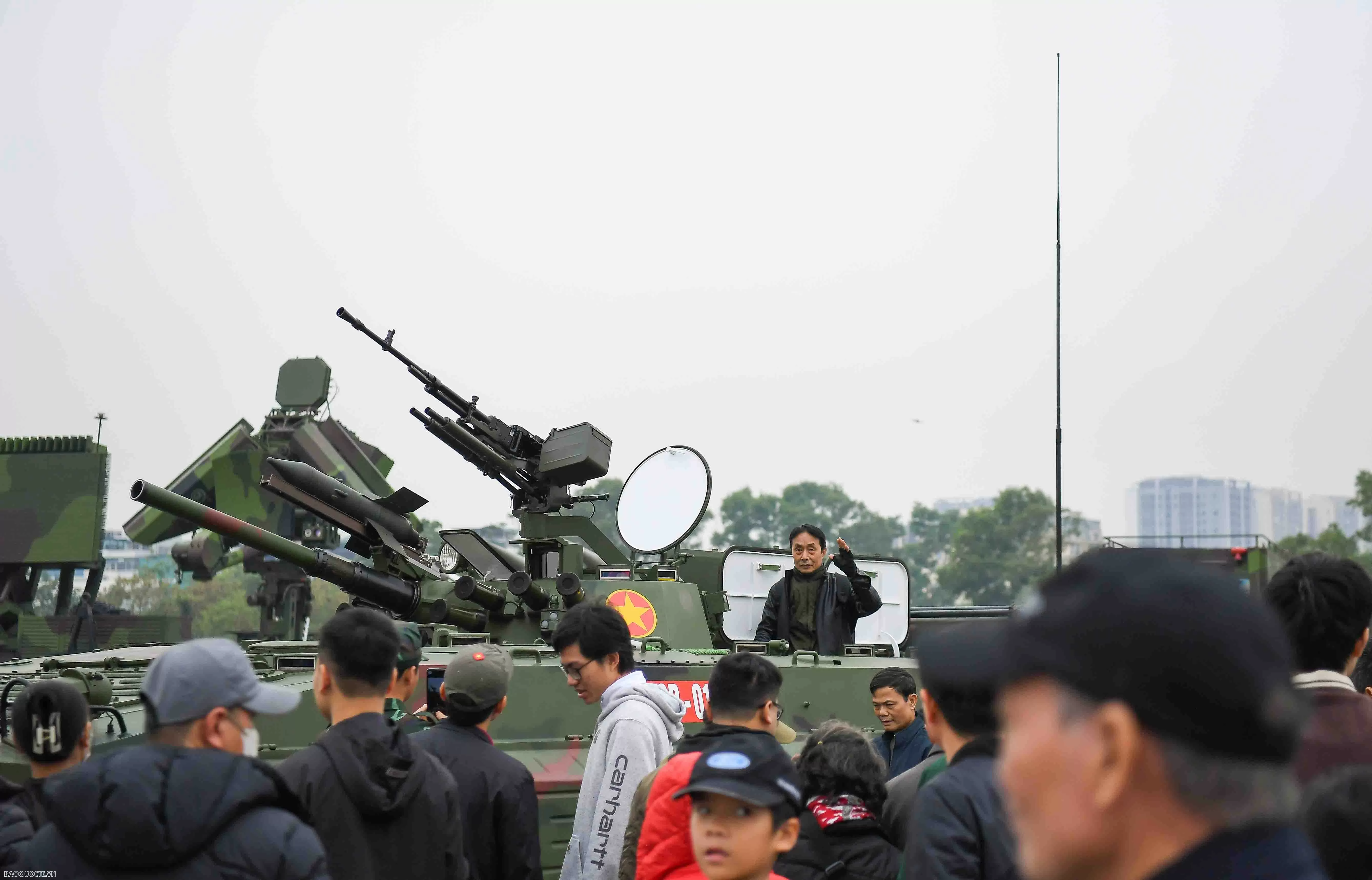 Vũ khí ‘make in Vietnam’ khẳng định trí tuệ, tinh thần tự lực, tự cường của quân đội ta Vũ khí ‘make in Vietnam’ khẳng định trí tuệ, tinh thần tự lực, tự cường của quân đội ta