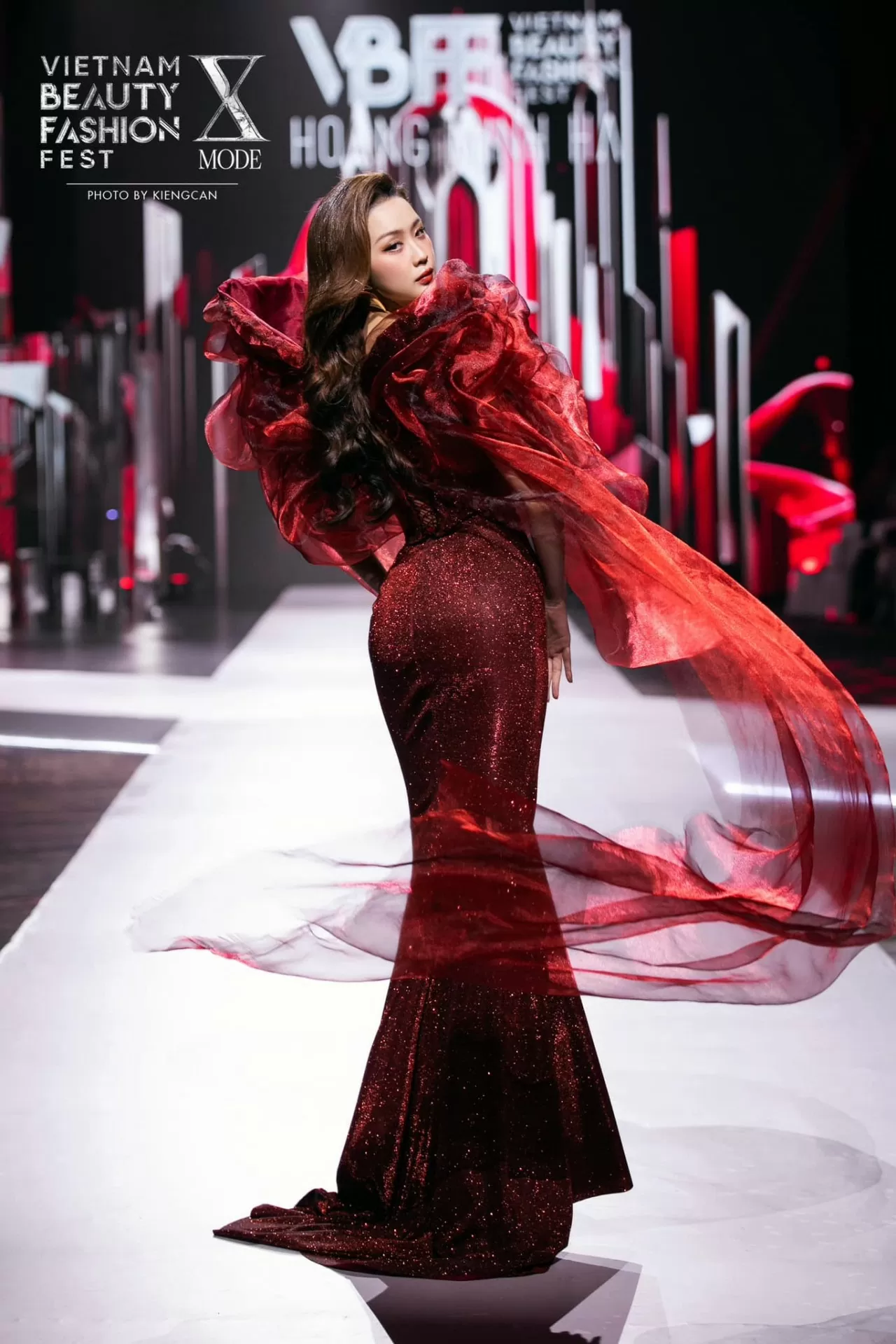 Hoa hậu Lê Nguyễn Bảo Ngọc