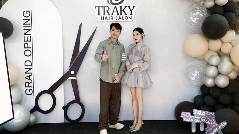 Câu chuyện chàng trai làng Mẹo trở thành CEO chuỗi Salon toàn quốc Vũ Đình Đức