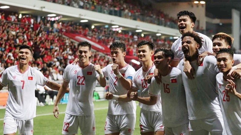 Xuân Son khẳng định trọng tài tước siêu phẩm bàn thắng