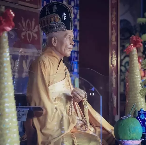 Đà Lạt: Khám phá lối trang trí độc đáo của ‘ngôi chùa ve chai’ Đà Lạt: Khám phá lối trang trí độc đáo của ‘ngôi chùa ve chai’