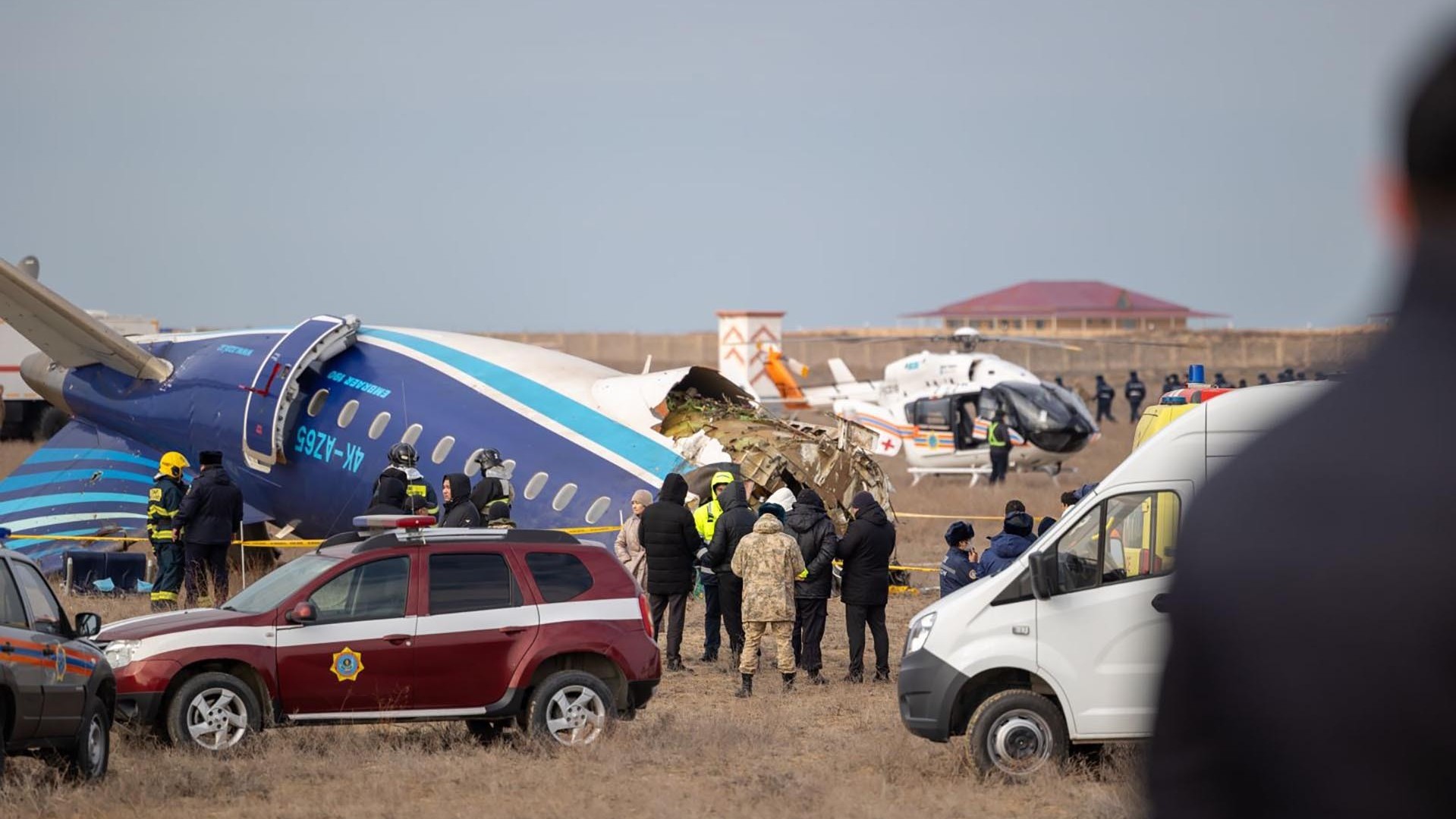 Điện thăm hỏi về việc máy bay của Hãng hàng không Azerbaijan gặp nạn