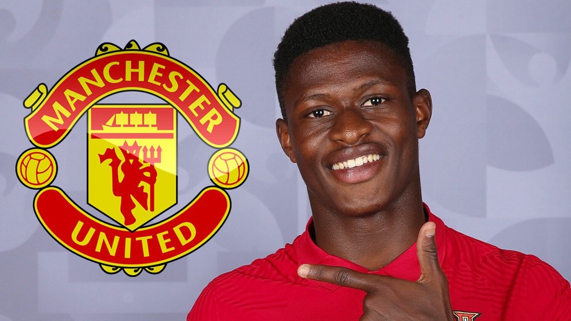 MU chi khoản tiền khủng để chiêu mộ cầu thủ chạy cánh trái Nuno Mendes