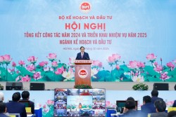 Thủ tướng Phạm Minh Chính: Ngành Kế hoạch - Đầu tư và Thống kê khẳng định vai trò tiên phong