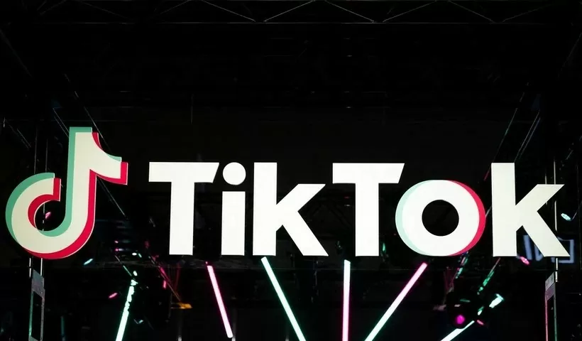 Tổng thống Mỹ Donald Trump đề nghị tạm hoãn lệnh cấm TikTok Tổng thống Mỹ Donald Trump đề nghị tạm hoãn lệnh cấm TikTok