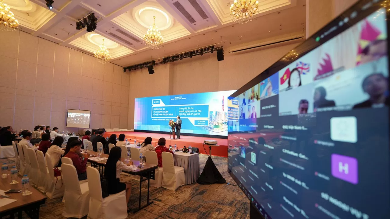 Cửa ngõ để doanh nghiệp vừa và nhỏ Việt Nam xuất khẩu sang thị trường Trung Đông Cửa ngõ để doanh nghiệp vừa và nhỏ Việt Nam xuất khẩu sang thị trường Trung Đông