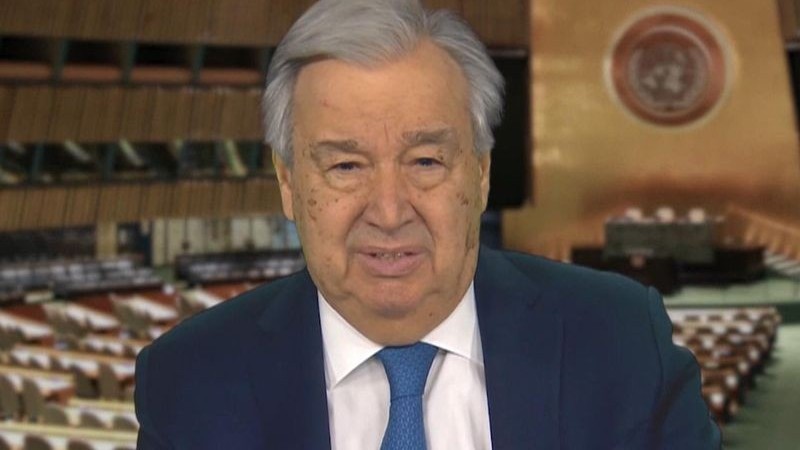 Năm 2024 mờ mịt hy vọng đã qua, hãy biến Năm mới 2025 trở thành điểm khởi đầu cho tương lai tốt đẹp hơn!