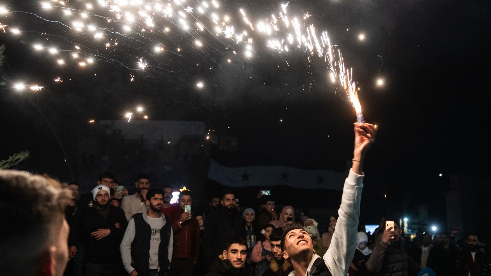 Ván bài Syria và tương lai Trung Đông: 'Một chiếc lá rơi có thể thay đổi cả dòng sông', Mỹ phải làm gì?