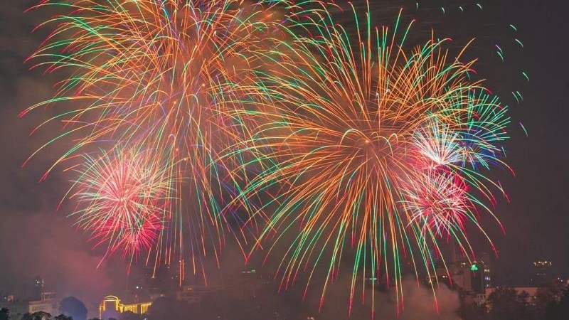 Thế giới rực rỡ thời khắc chào đón Năm mới 2025