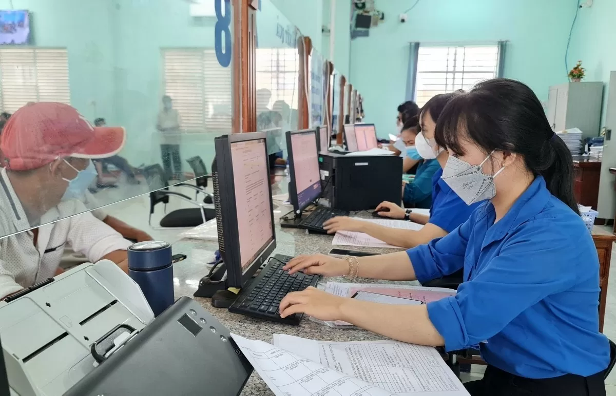 Bình Phước đã ban hành Bộ tiêu chí đánh giá, xếp hạng mức độ chuyển đổi số của các cơ quan nhà nước trên địa bàn tỉnh Bình Phước Bình Phước đã ban hành Bộ tiêu chí đánh giá, xếp hạng mức độ chuyển đổi số của các cơ quan nhà nước trên địa bàn tỉnh Bình Phước