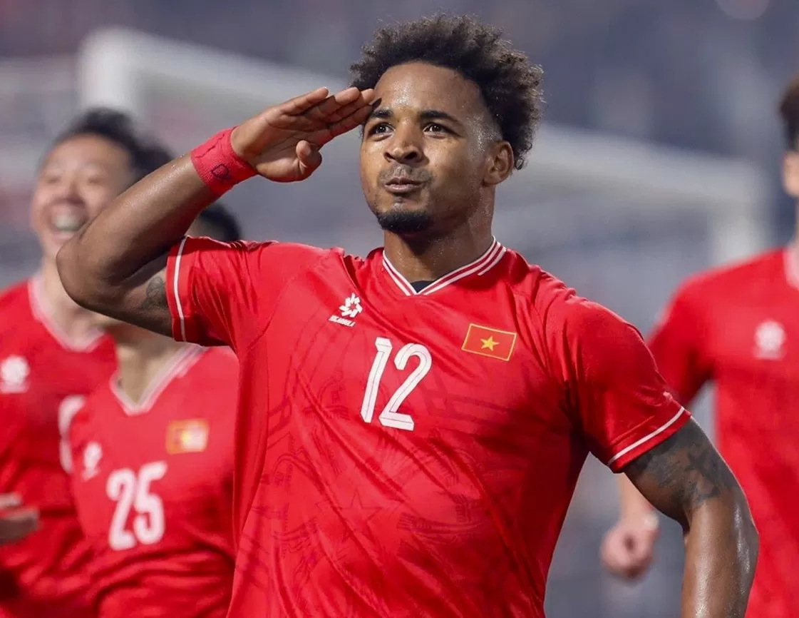 Lập cú đúp vào lưới đội tuyển Thái, Xuân Son phá liền hai kỷ lục Lập cú đúp vào lưới đội tuyển Thái, Xuân Son phá liền hai kỷ lục