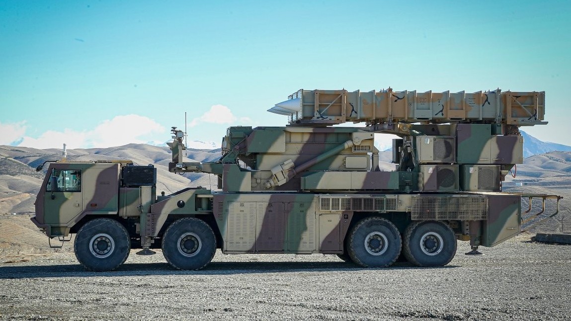 Tên lửa Fath-360 và hệ thống phòng không Arman của Iran sắp lên đường tới Nga?