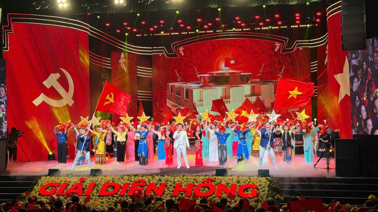 Lễ trao giải Diên Hồng lần thứ ba - năm 2025: Vinh danh 83 tác phẩm xuất sắc nhất