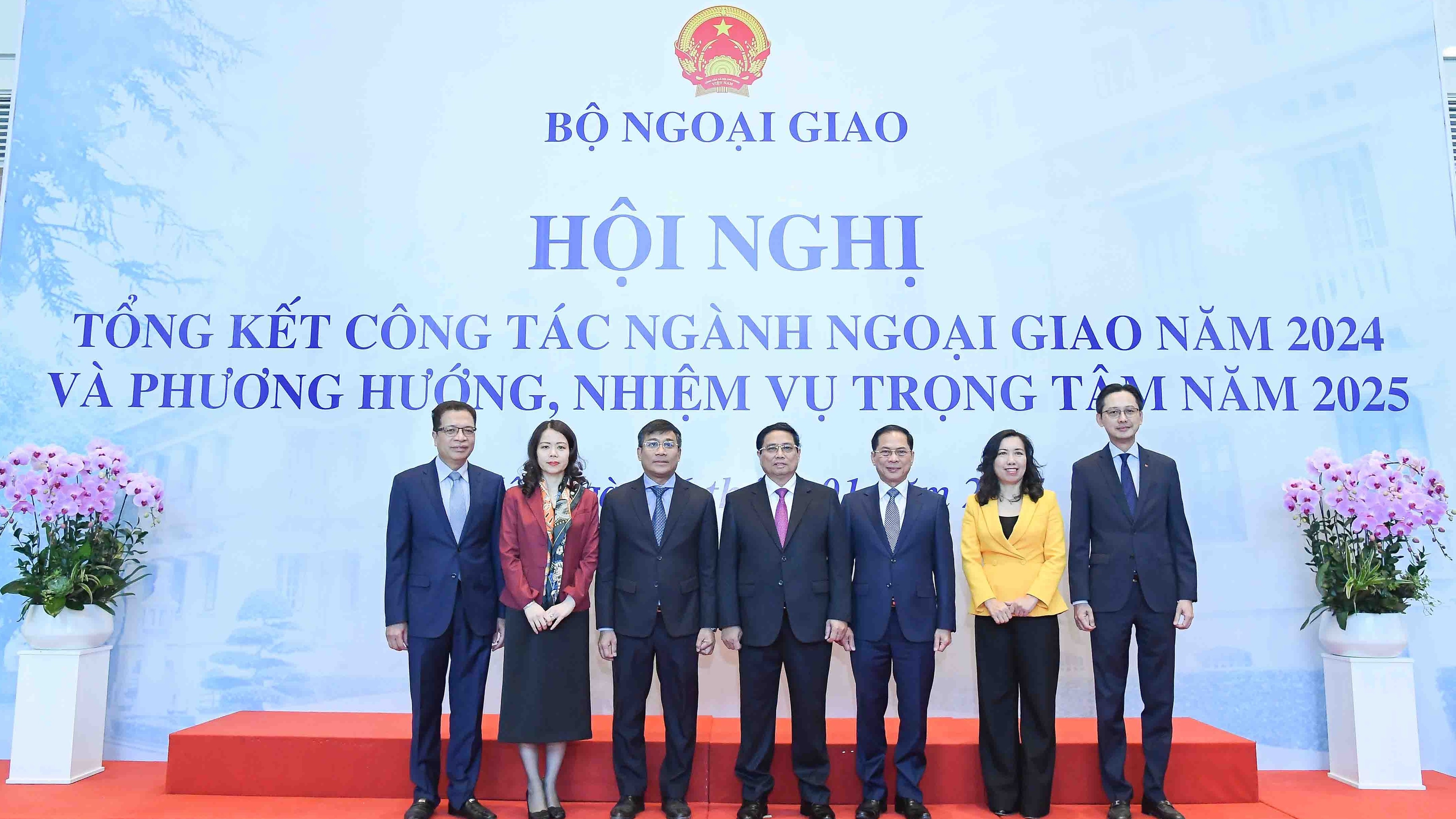 Khai mạc Hội nghị Tổng kết công tác ngành Ngoại giao năm 2024 và Phương hướng nhiệm vụ trọng tâm năm 2025