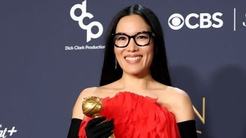 Quả cầu vàng 2025: Ali Wong giành giải Màn trình diễn hài độc thoại xuất sắc