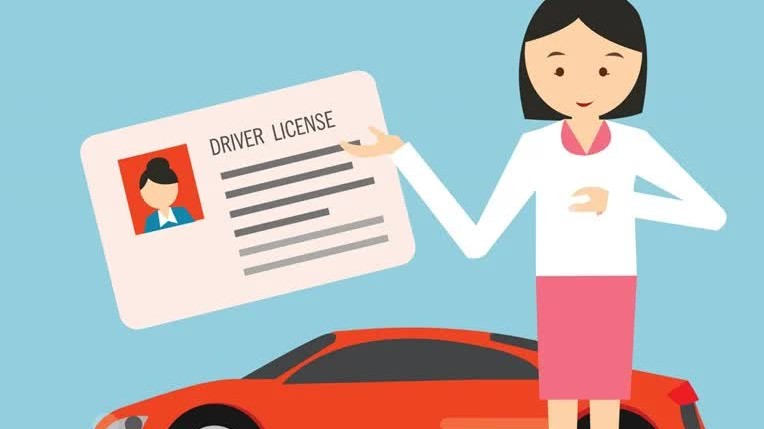 Mức phạt lỗi không mang hoặc không có giấy phép lái xe mới nhất 2025