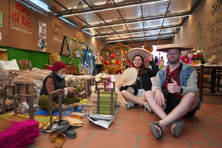 Miễn thị thực cho công dân 3 nước vào Việt Nam du lịch từ ngày 1/3 Miễn thị thực cho công dân 3 nước vào Việt Nam du lịch từ ngày 1/3