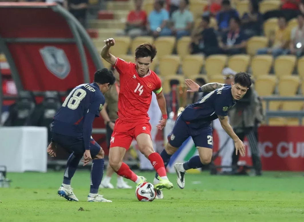 HLV đội tuyển Thái Lan sẵn sàng giới thiệu Hoàng Đức sang Nhật HLV đội tuyển Thái Lan sẵn sàng giới thiệu Hoàng Đức sang Nhật