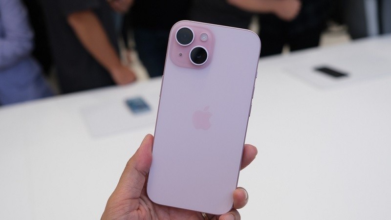 Apple bắt đầu bán iPhone 15 tân trang với mức giá hấp dẫn