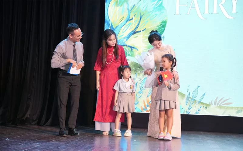 Đại nhạc hội ‘Lạc Vào Xứ Sở Thần Tiên’ của hệ thống giáo dục mầm non Phần Lan: Hành trình kết nối đầy cảm xúc Đại nhạc hội ‘Lạc Vào Xứ Sở Thần Tiên’ của hệ thống giáo dục mầm non Phần Lan: Hành trình kết nối đầy cảm xúc