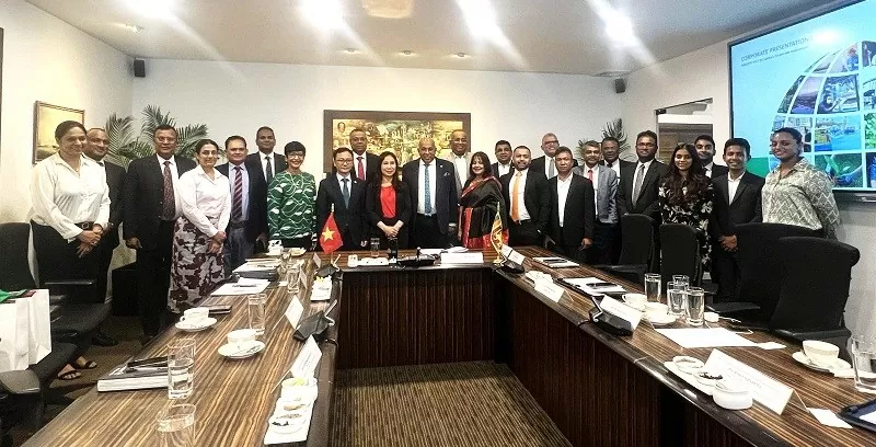 Đại sứ Việt Nam tại Sri Lanka thăm, làm việc với Tập đoàn Hayleys, Sri Lanka Đại sứ Việt Nam tại Sri Lanka thăm, làm việc với Tập đoàn Hayleys, Sri Lanka