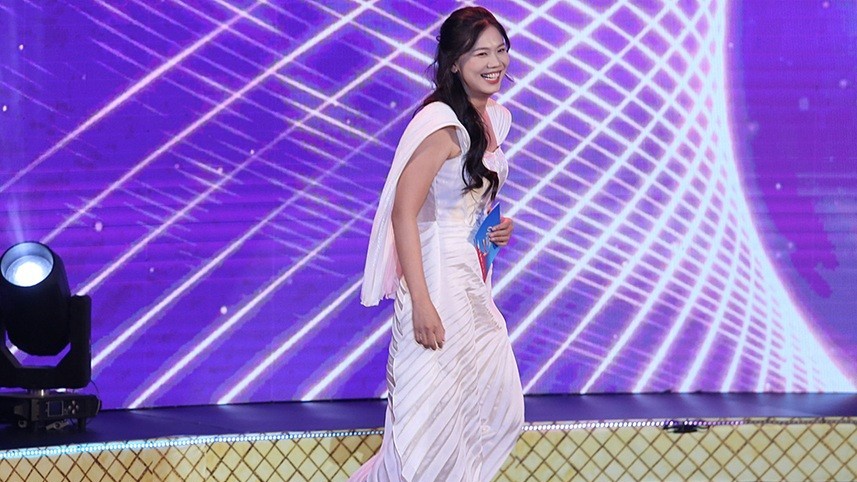 Gala Cup Chiến thắng 2024: Kình ngư Nguyễn Thị Ánh Viên 'tỏa sáng'