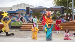 Tái hiện không gian đặc sắc Tết xưa tại Lễ hội văn hoá đón Xuân của người Việt ở Wellington