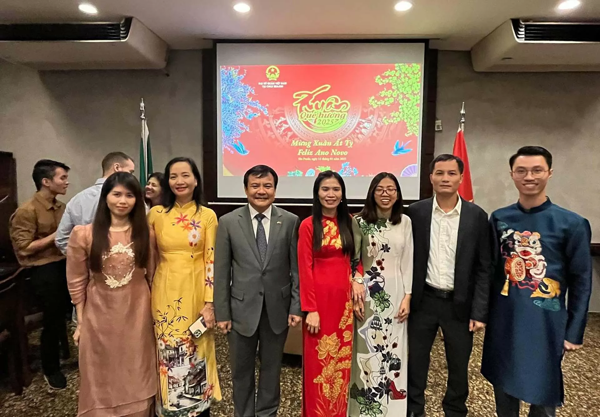 Đầm ấm chương trình Xuân Quê hương 2025 tại thành phố São Paulo, Brazil Đầm ấm chương trình Xuân Quê hương 2025 tại thành phố São Paulo, Brazil