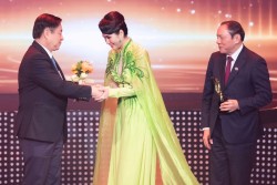 NSƯT Như Huỳnh được vinh danh Gương mặt nghệ sĩ tiêu biểu 2024