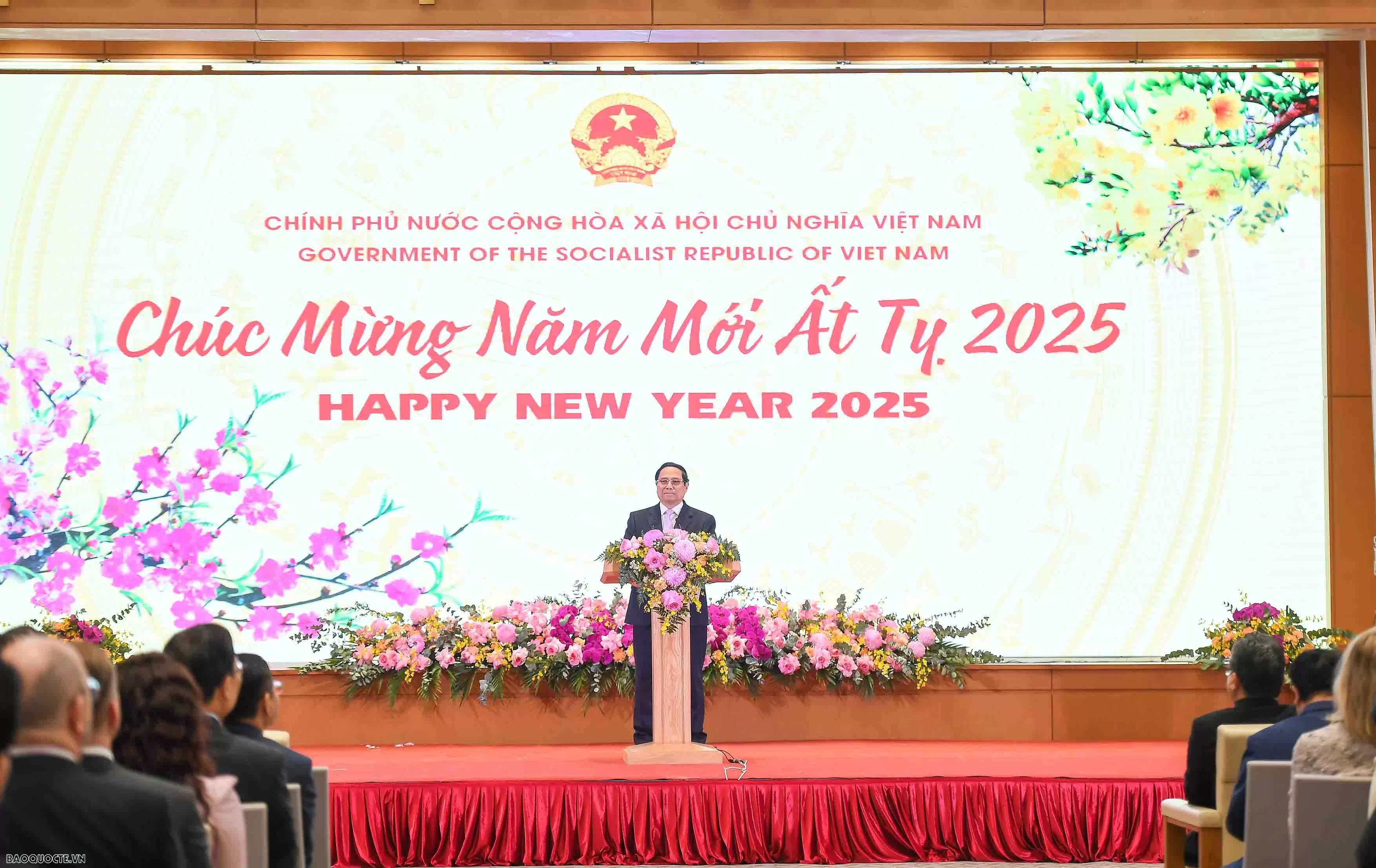 Thủ tướng Phạm Minh Chính và Phu nhân mời bạn bè quốc tế thưởng thức bánh chưng đầu năm mới Thủ tướng Phạm Minh Chính và Phu nhân mời bạn bè quốc tế thưởng thức bánh chưng nhân dịp Tết cổ truyền