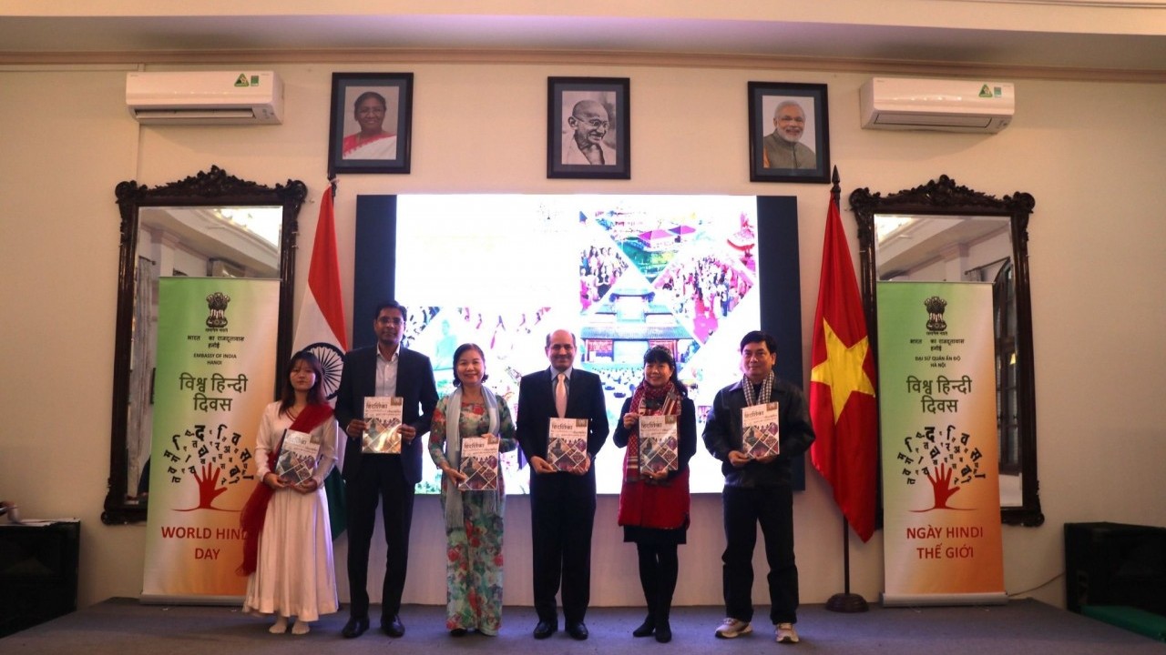 Lan toả tiếng Hindi tới cộng đồng yêu mến văn hoá Ấn Độ, thúc đẩy tình đoàn kết Việt-Ấn