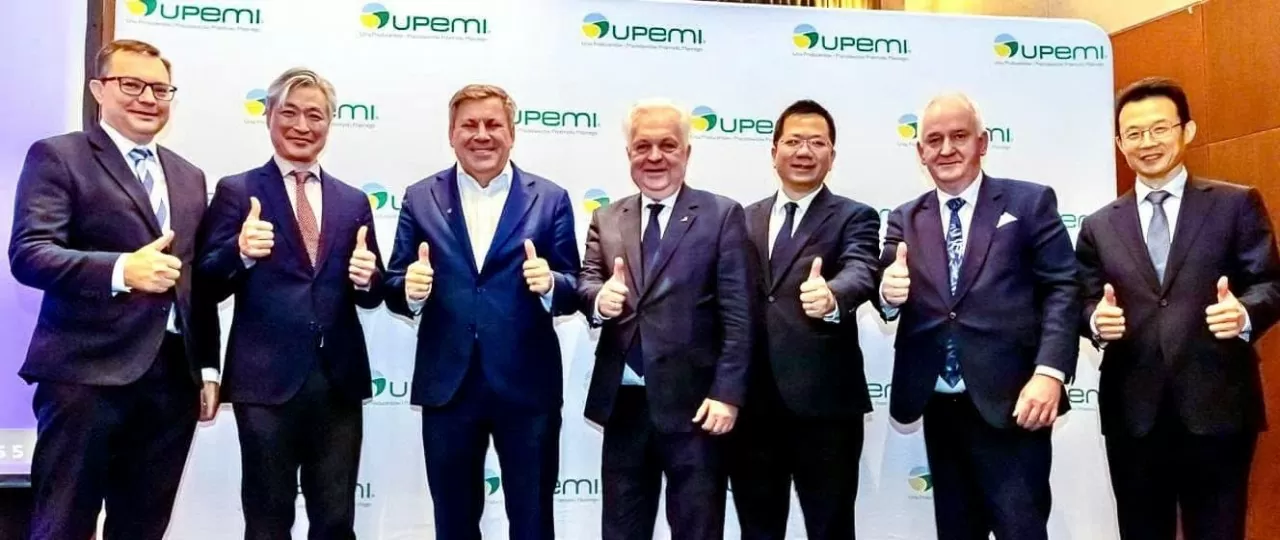 Đại sứ Hà Hoàng Hải: Chuyến thăm thể hiện sự coi trọng của Việt Nam với 'người bạn lâu đời' Ba Lan Đại sứ Hà Hoàng Hải: Chuyến thăm thể hiện sự coi trọng của Việt Nam với 'người bạn lâu đời' Ba Lan