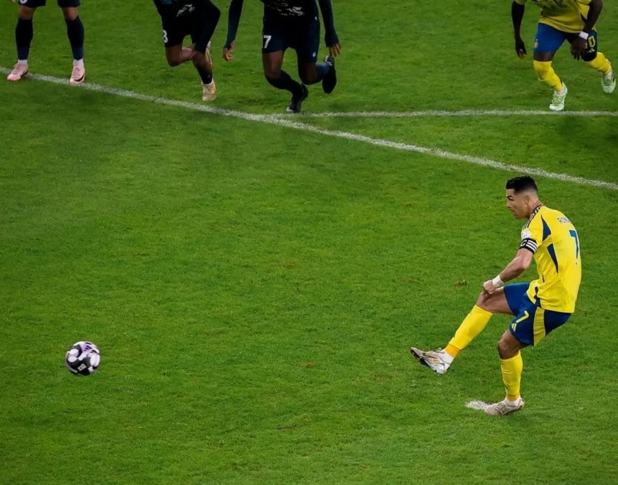 Ronaldo chốt tương lai ở tuổi 40 Ronaldo chốt tương lai ở tuổi 40