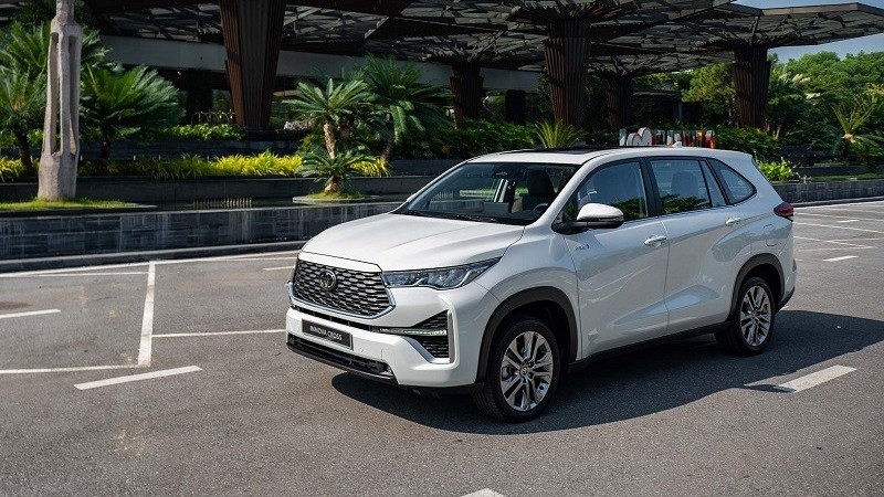Top 5 mẫu xe hybrid bán chạy nhất tại Việt Nam năm 2024