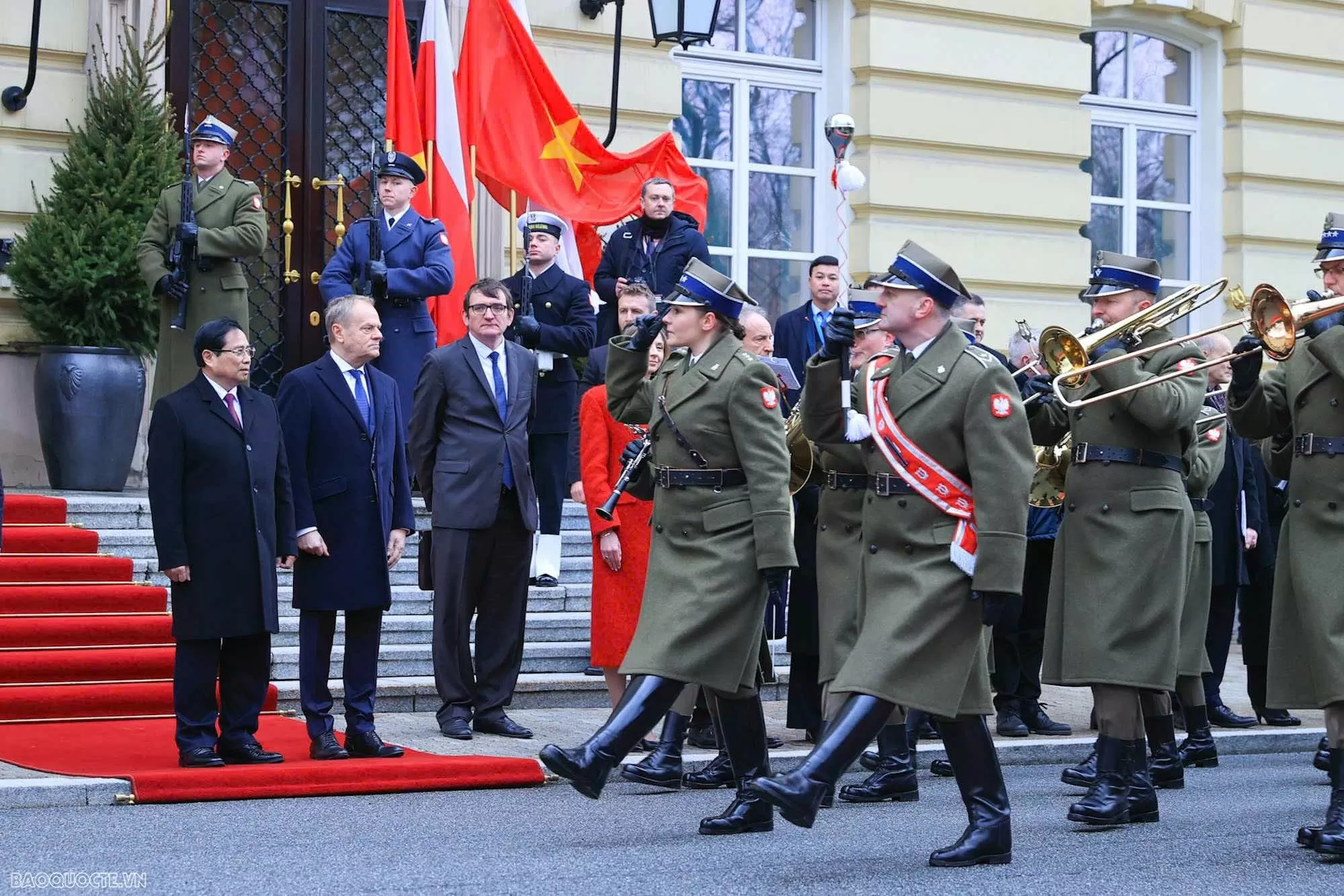 Lễ đón chính thức Thủ tướng Phạm Minh Chính tại Phủ Thủ tướng Ba Lan Lễ đón chính thức Thủ tướng Phạm Minh Chính tại Phủ Thủ tướng Ba Lan
