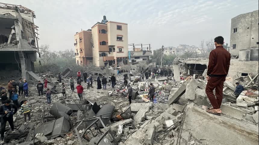Xung đột ở Gaza: Các bên chính thức ký thỏa thuận ngừng bắn và thả con tin, vai trò của ông Trump được tiết lộ