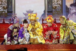 Hình ảnh chương trình Táo Quân 2025 ghi hình trên sân khấu