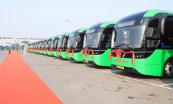 TP. Hà Nội khai trương 3 tuyến xe buýt điện