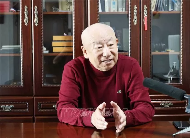 Nhân sĩ hữu nghị mong Việt Nam và Trung Quốc cùng tiến về phía trước Nhân sĩ hữu nghị mong Việt Nam và Trung Quốc cùng tiến về phía trước